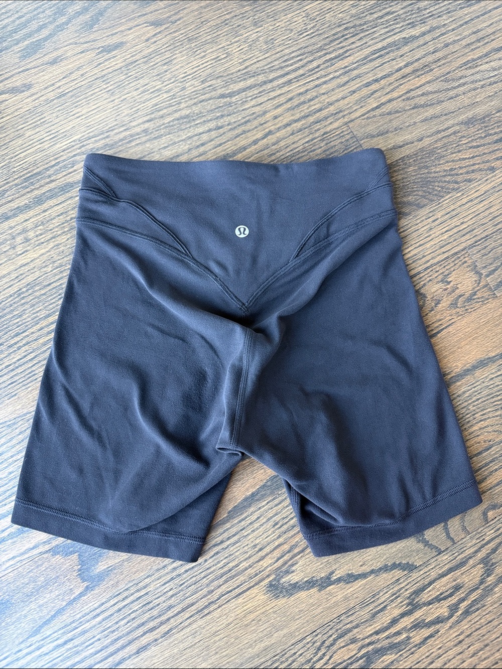 lululemon Align Curve Seam High-Rise Bike Shorts 6” inseam Black size 4 RARE EUC - Picture 8 of 11